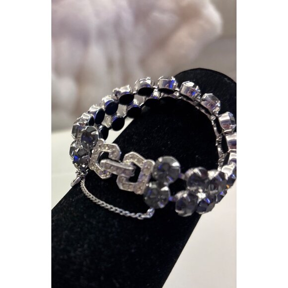 Vintage Weiss Rhinestone Bracelet With Double Row & Clasp Detail Marked sparkles - Picture 14 of 16